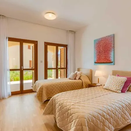 Alexander Heights Premium Al01 Appartamento Kouklia