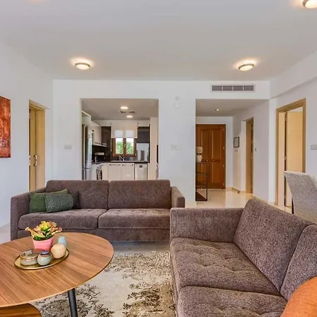 Alexander Heights Premium Al01 Apartment *